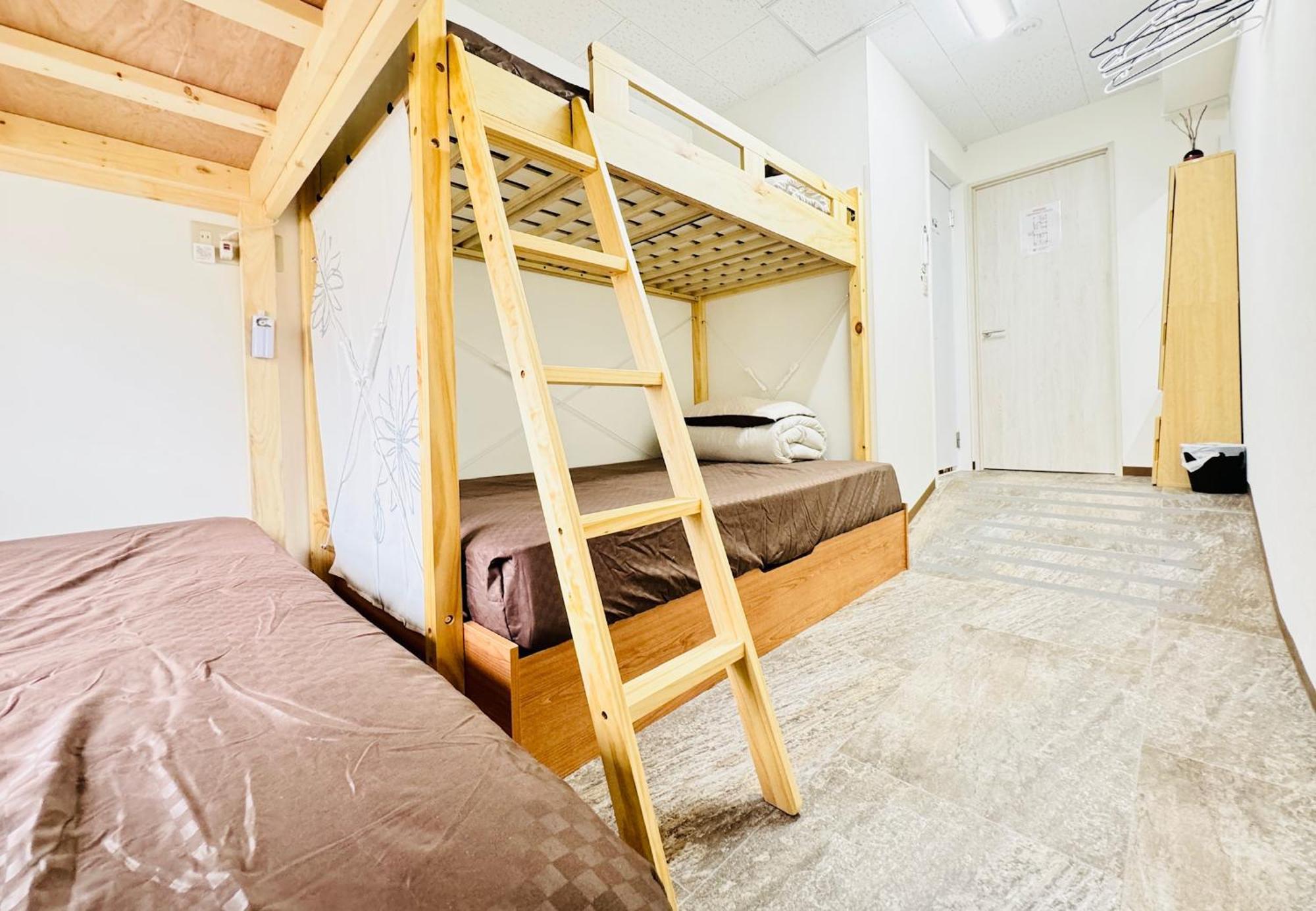 Guest House B'S Fiveⅱ Osaka Exterior foto