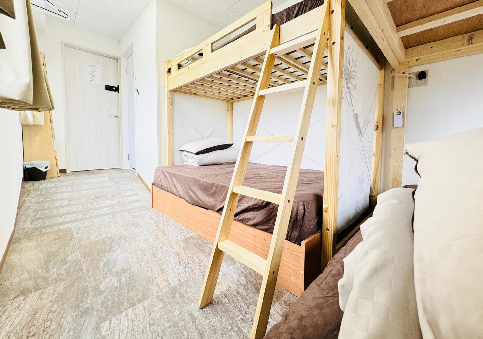 Guest House B'S Fiveⅱ Osaka Exterior foto